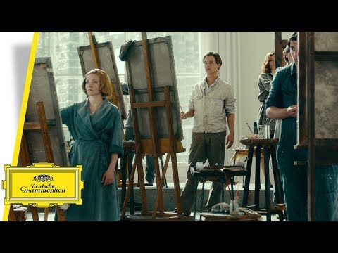 Video Never Look Away - Original Motion Picture Soundtrack by Max Richter