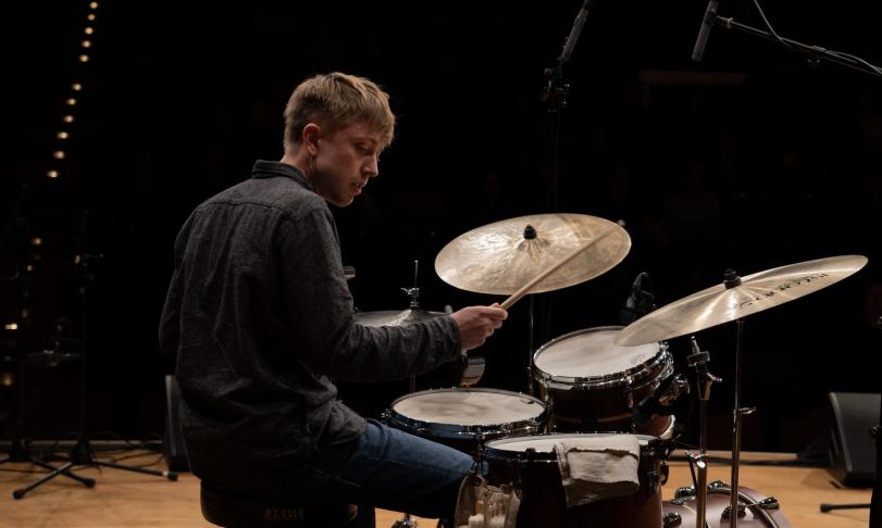 Review David Giesel – Echoes of the Unknown