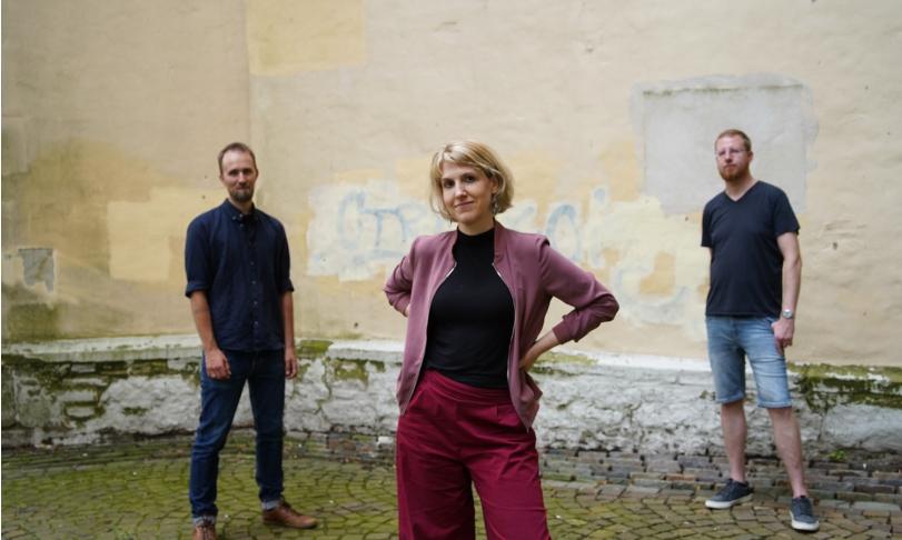 Review Wiebke Schröder Trio – Tales Untold