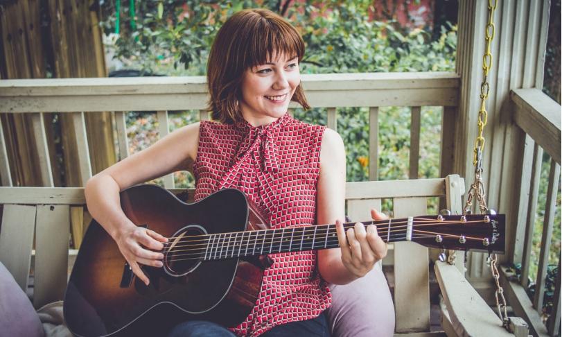 Review Molly Tuttle & Golden Highway - Crooked Tree