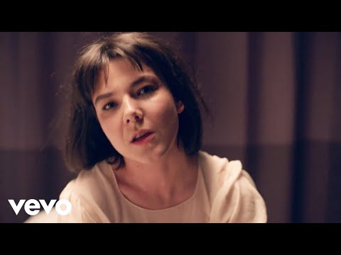 Video Of Monsters and Men - Alligator