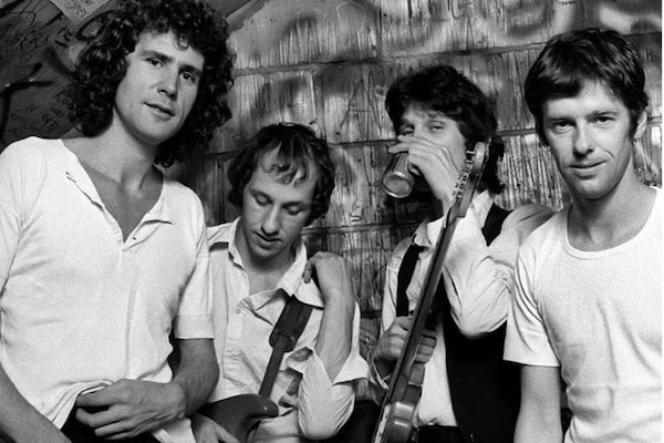 DIRE STRAITS dopo 22 anni ritornano nella top ten Uk 