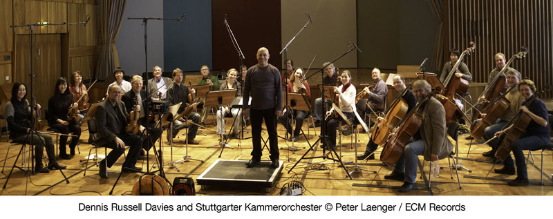 Stuttgarter Kammerorchester & Dennis Russell Davies