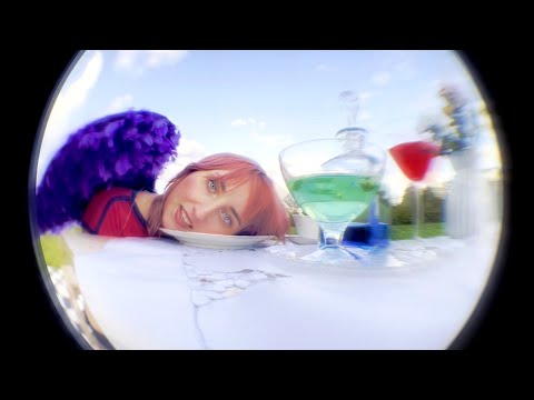 Video Sloe Noon - Youthless, Useless