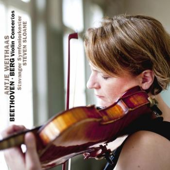 Cover Beethoven & Berg Violin Concertos