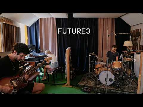 Video Future3 - No Slip