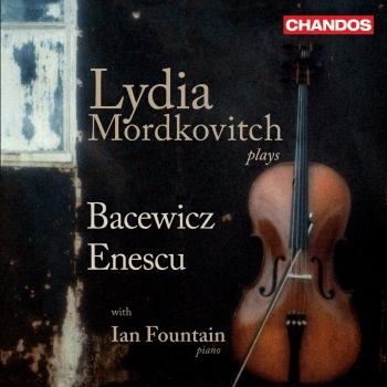 Cover Lydia Mordkovitch Plays Bacewicz & Enescu