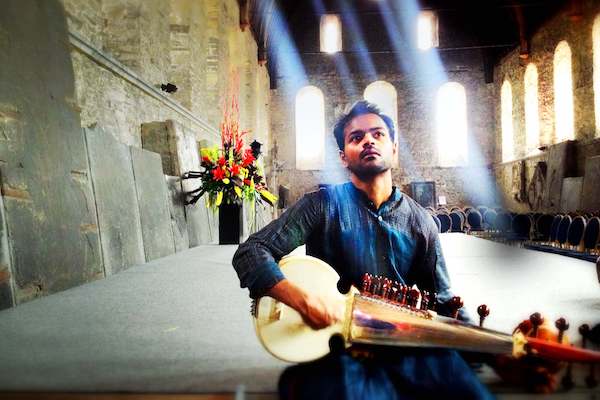 Soumik Datta & City of London Sinfonia