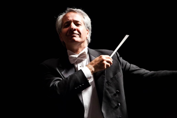 Minas Gerais Philharmonic Orchestra & Fabio Mechetti