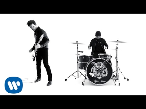 Video Royal Blood - I Only Lie When I Love You (Official Video)