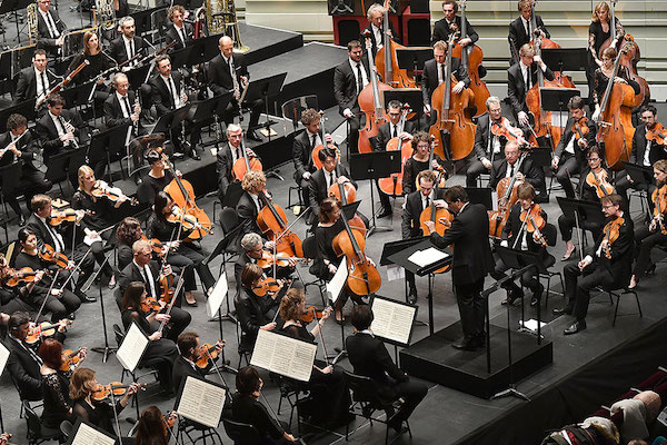 Orchestre National des Pays de la Loire & Pascal Rophé