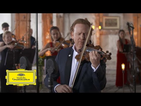 Video Daniel Hope & Zürcher Kammerorchester – Bernstein: I. America (For Solo Violin & String Orchestra)