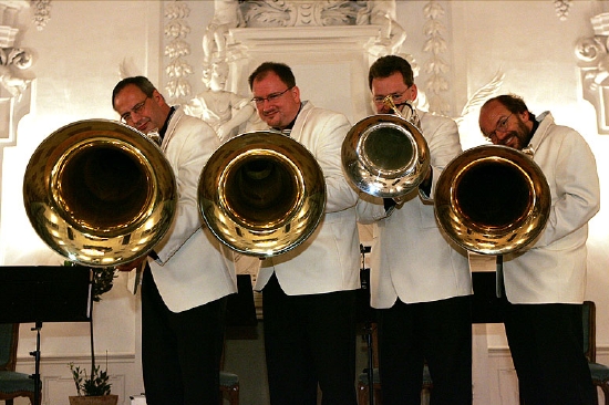 Melton Tuba Quartett / Duisburg Philharmonic Orchestra / Carl St. Clair