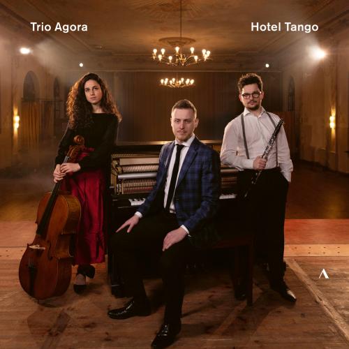 Cover Hotel Tango