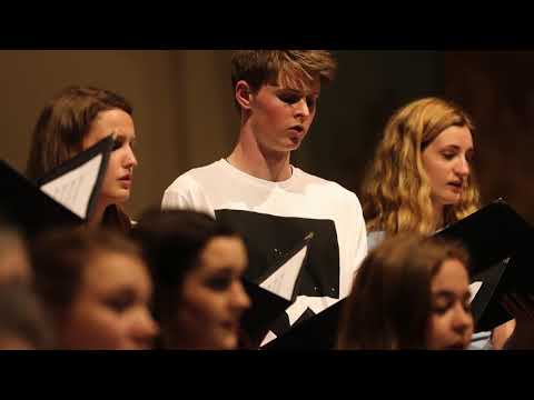 Video Nottingham Cathedral Choir - Mother of God, here I stand - John Tavener 
