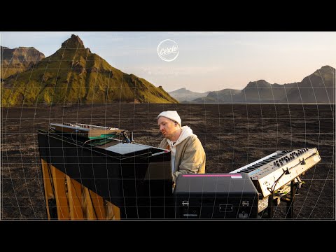 Video Ólafur Arnalds live from Hafursey, in Iceland for Cercle