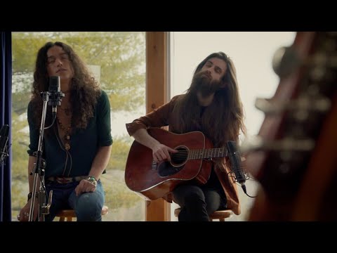 Video Crown Lands - Birds (Neil Young Cover)