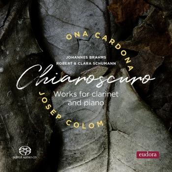 Cover Chiaroscuro (Works for clarinet and piano)