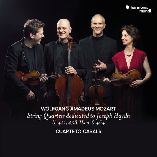 Cover Mozart: String Quartets dedicated to Joseph Haydn K. 421, 458 'Hunt', 464