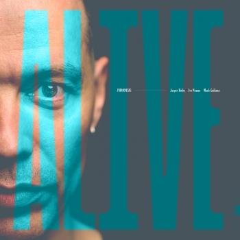 Cover Alive (Deluxe Version)